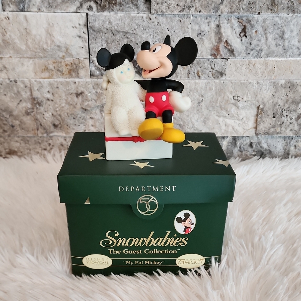 Department 56  2003 Snowbabies My Pal Mickey Figurine